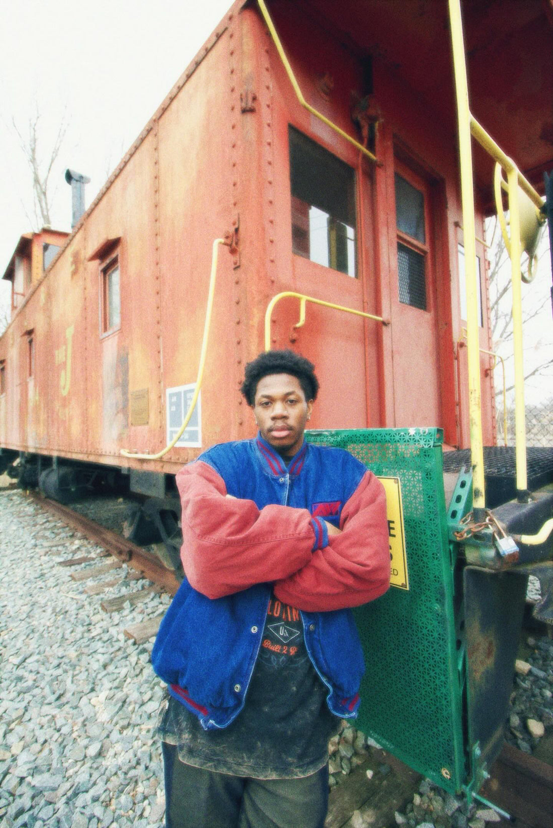 Brino's 'B-Side.Wav' Explores The Dynamic Somber Soundscapes Of Alternative Hip-Hop